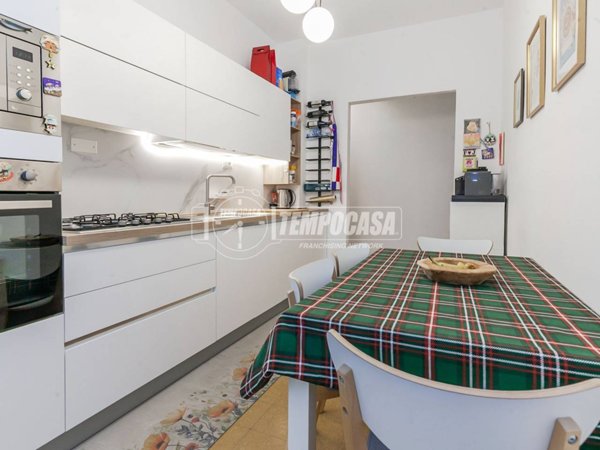 appartamento in vendita a Milano in zona Bovisa