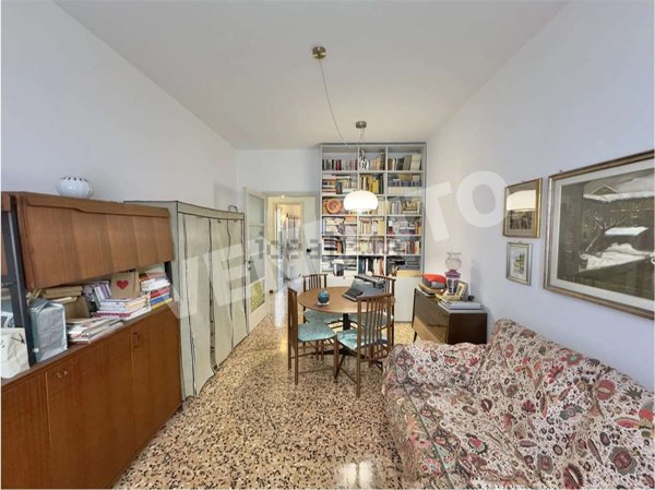 appartamento in vendita a Milano in zona Cascina dei Pomi