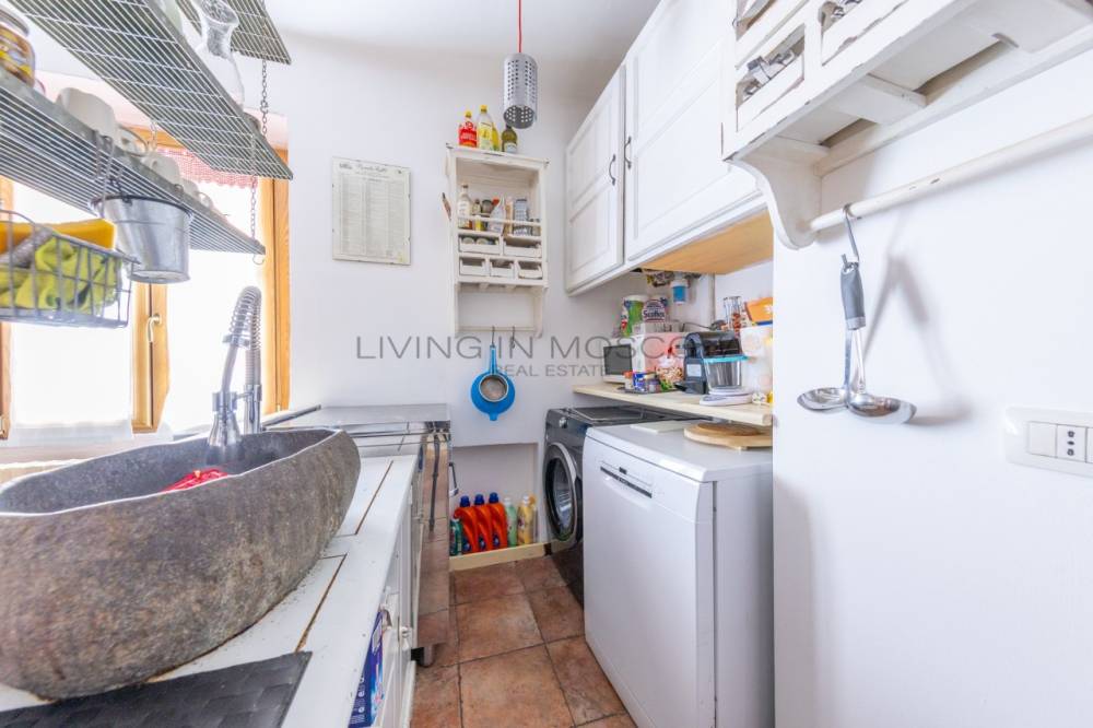 appartamento in vendita a Milano in zona Porta Garibaldi