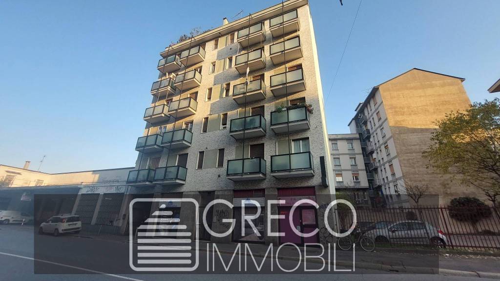 negozio in vendita a Milano in zona Greco