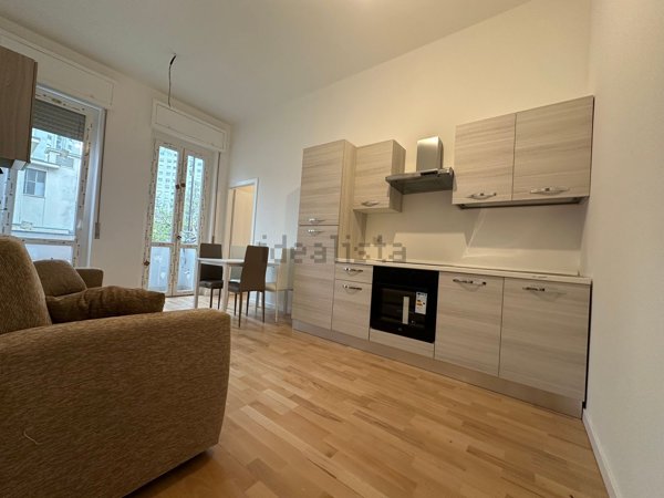 appartamento in vendita a Milano in zona Corvetto