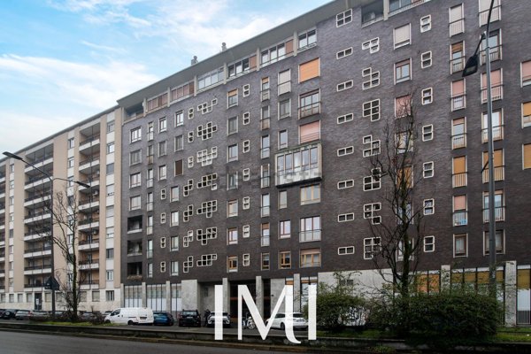 ufficio in vendita a Milano in zona Sempione