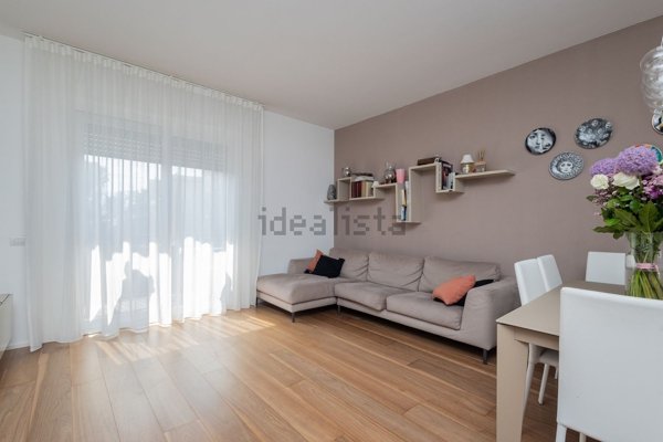 appartamento in vendita a Milano in zona Bocconi