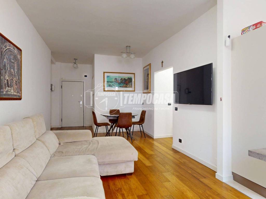 appartamento in vendita a Milano in zona Villapizzone