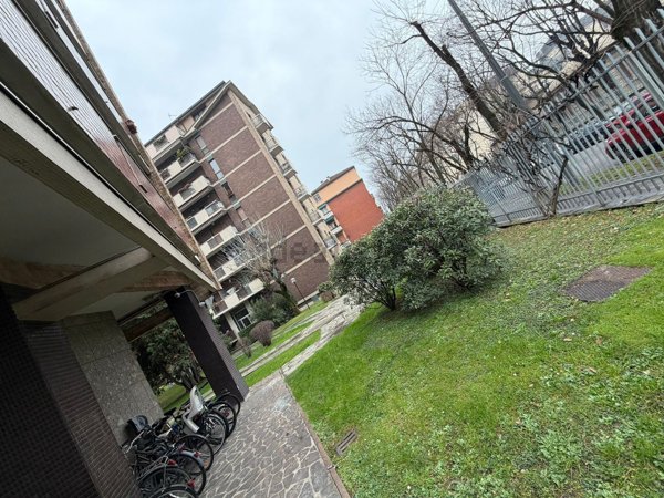 appartamento in vendita a Milano in zona Città Studi
