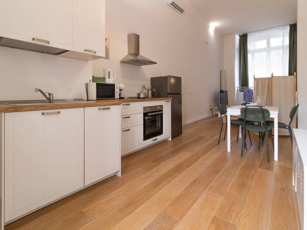 appartamento in vendita a Milano in zona Barona