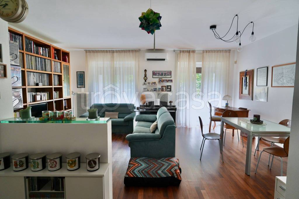 appartamento in vendita a Milano in zona San Siro