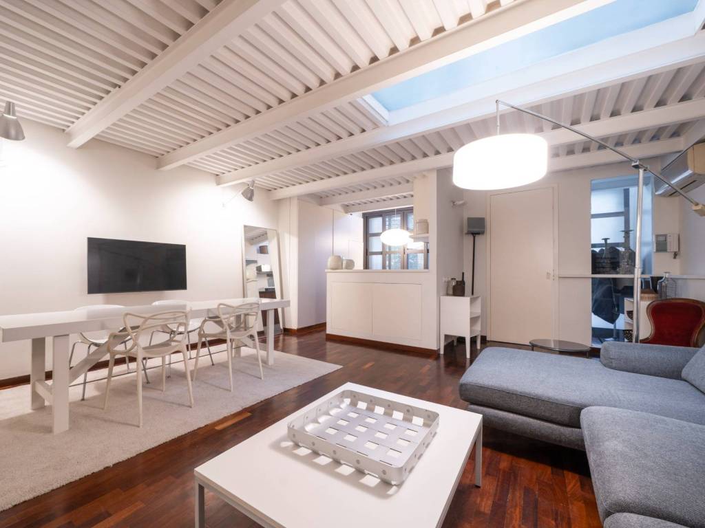 appartamento in vendita a Milano