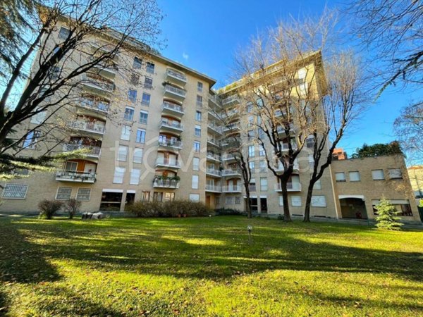 appartamento in vendita a Milano in zona Maggiolina