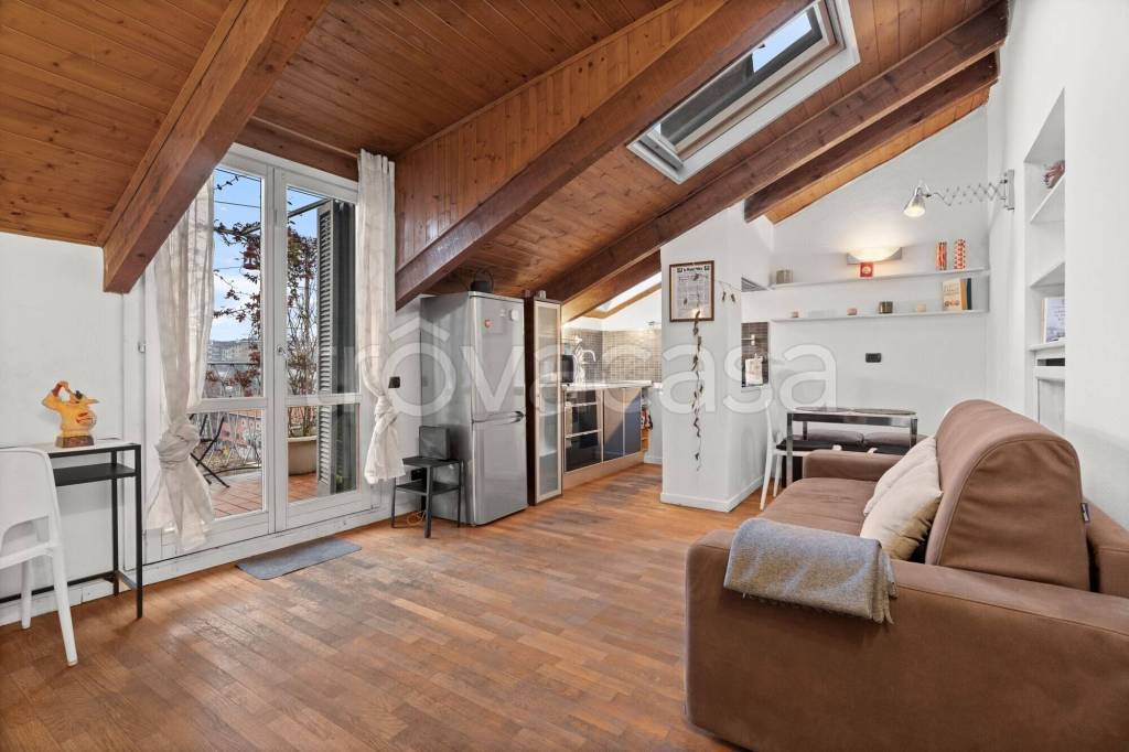 appartamento in vendita a Milano in zona Porta Ticinese