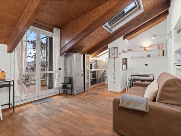 appartamento in vendita a Milano in zona Porta Genova