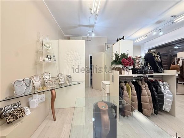 loft in vendita a Milano in zona Gratosoglio