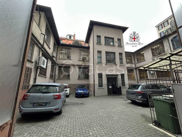 ufficio in vendita a Milano in zona Casoretto
