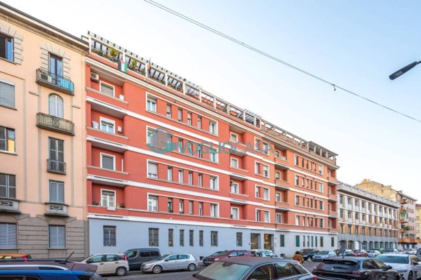 appartamento in vendita a Milano in zona Cagnola