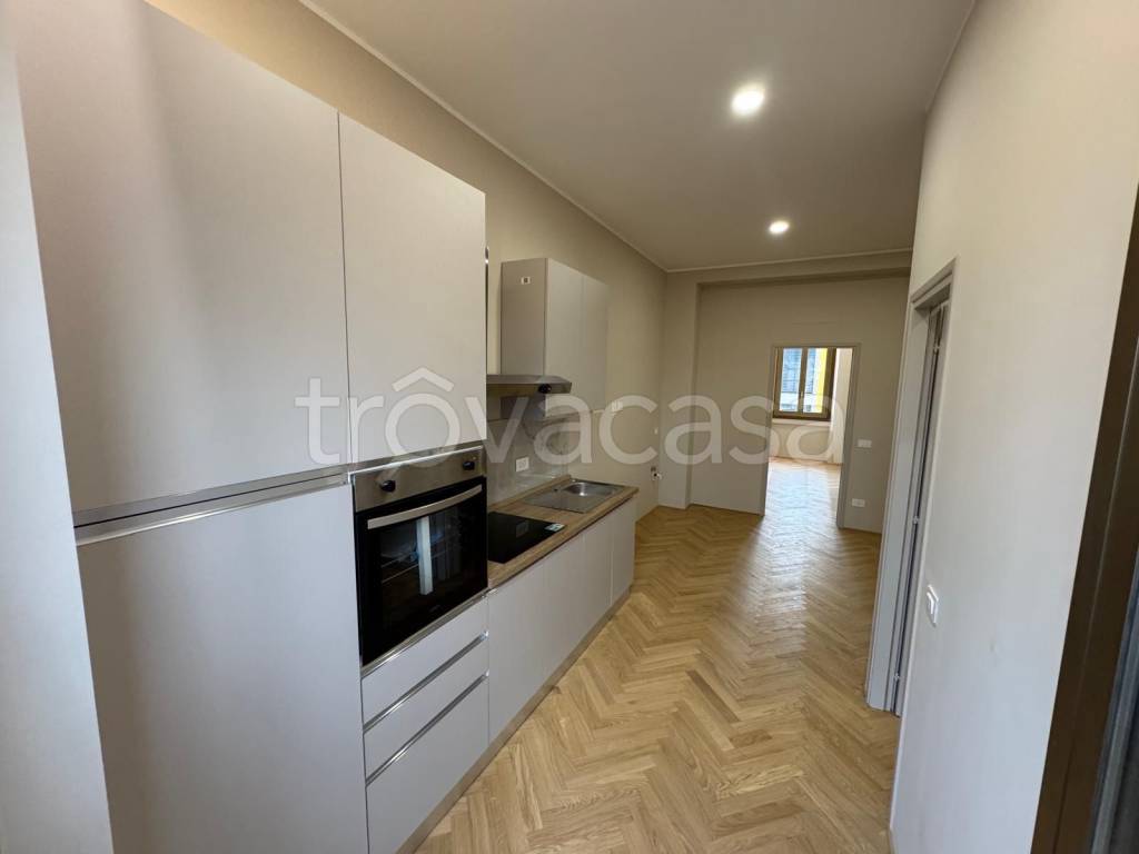 appartamento in vendita a Milano in zona Forze Armate