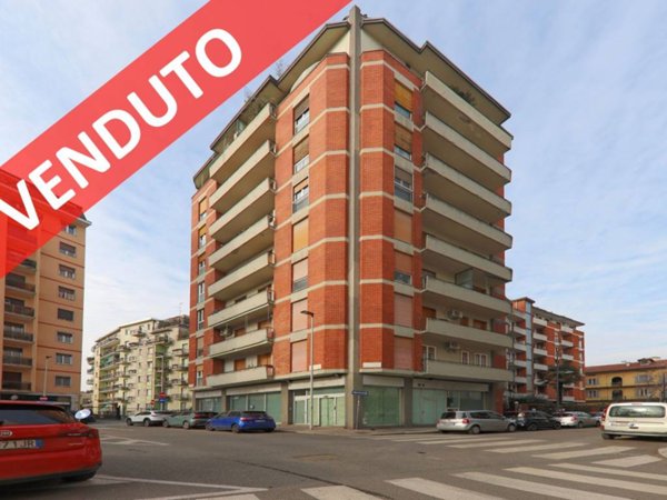 appartamento in vendita a Milano in zona Bovisa
