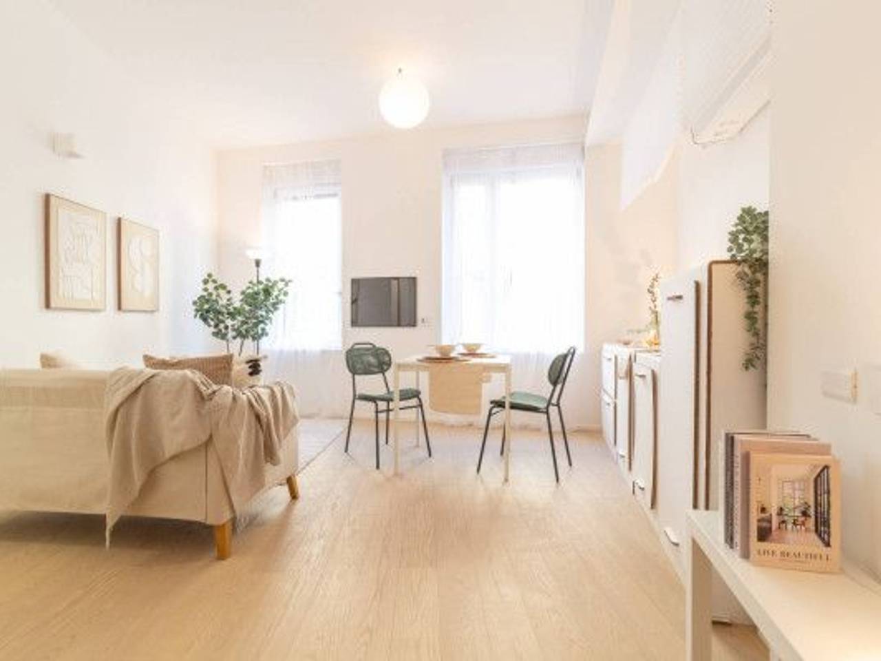 appartamento in vendita a Milano in zona Solari