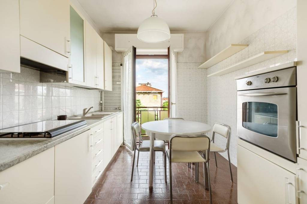 appartamento in vendita a Milano in zona Niguarda