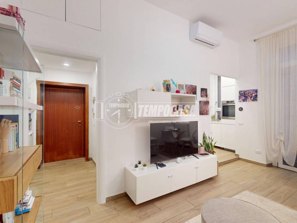 appartamento in vendita a Milano in zona Ghisolfa