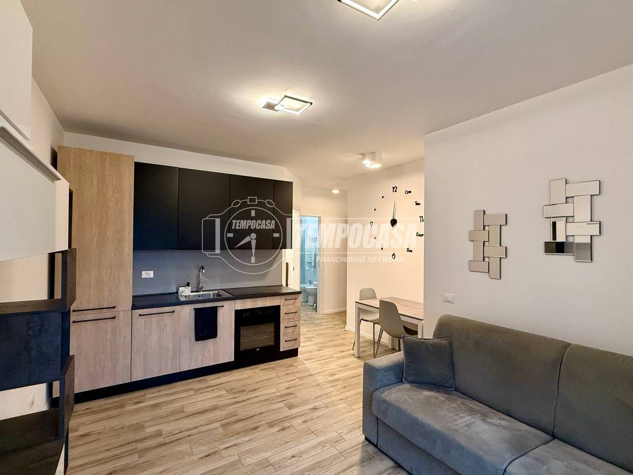 appartamento in vendita a Milano in zona Feltre