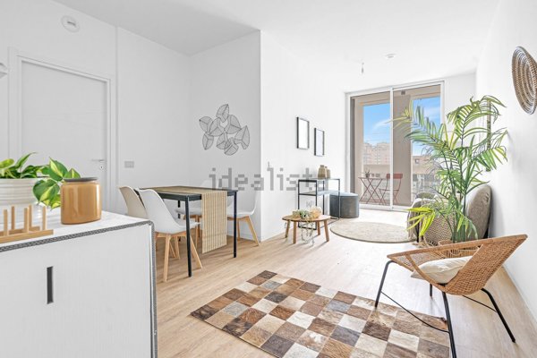 appartamento in vendita a Milano in zona Vigentino