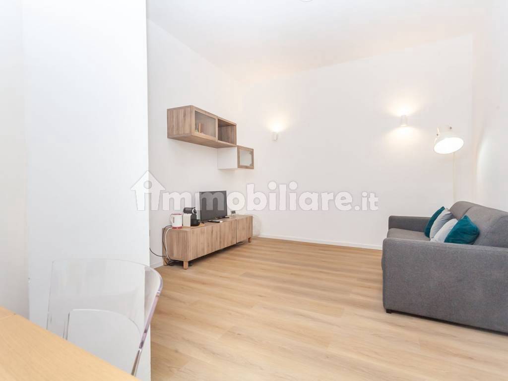 appartamento in vendita a Milano in zona Rogoredo