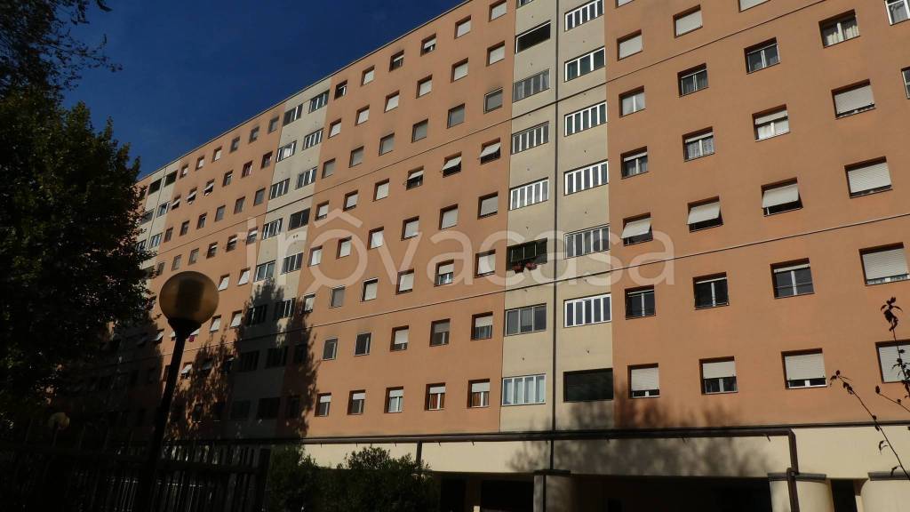 appartamento in vendita a Milano in zona Quarto Cagnino