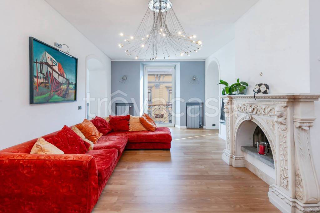 appartamento in vendita a Milano in zona Loreto