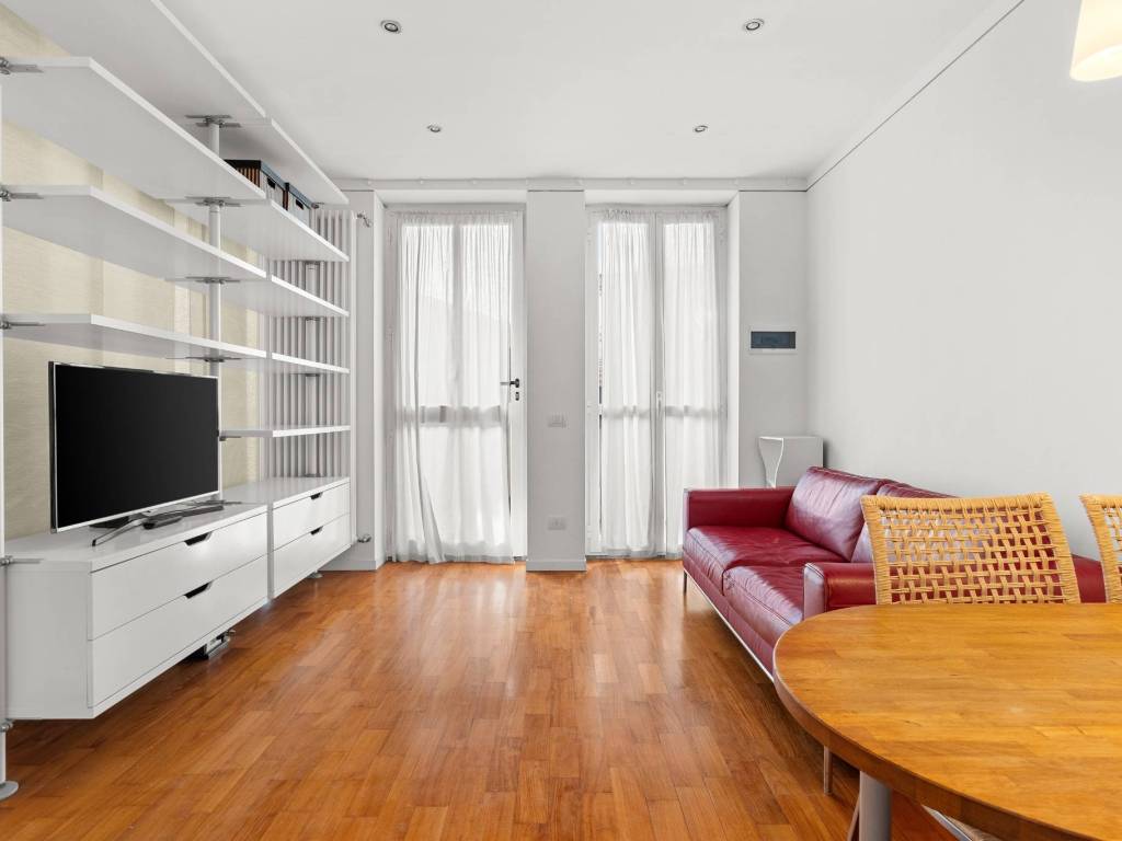 appartamento in vendita a Milano in zona Porta Romana