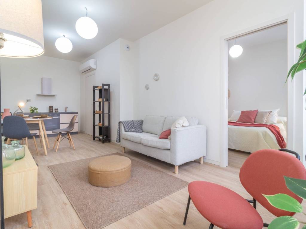 appartamento in vendita a Milano in zona Vigentino