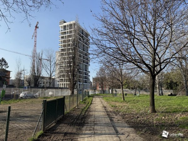 terreno edificabile in vendita a Milano in zona Piazzale Lodi