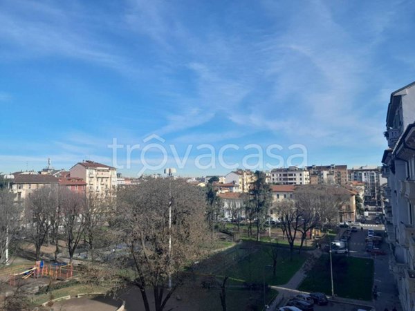 appartamento in vendita a Milano in zona Città Studi