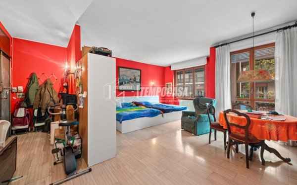 appartamento in vendita a Milano in zona Calvairate