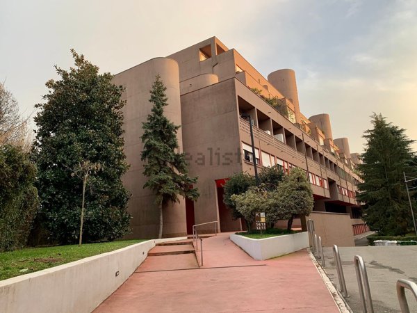 appartamento in vendita a Milano in zona Gallaratese