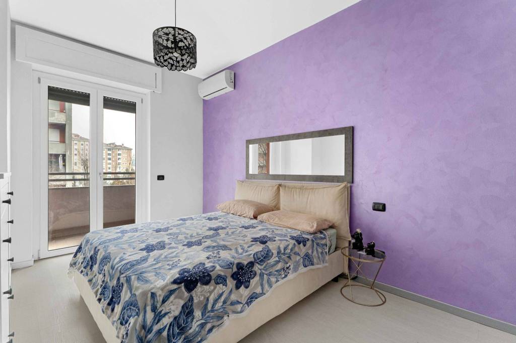 appartamento in vendita a Milano in zona Famagosta