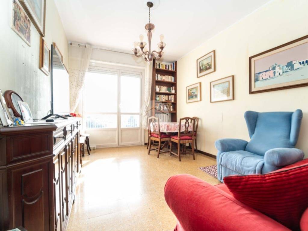 appartamento in vendita a Milano in zona Corvetto