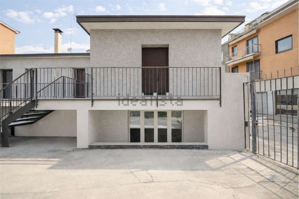 appartamento in vendita a Milano in zona Calvairate