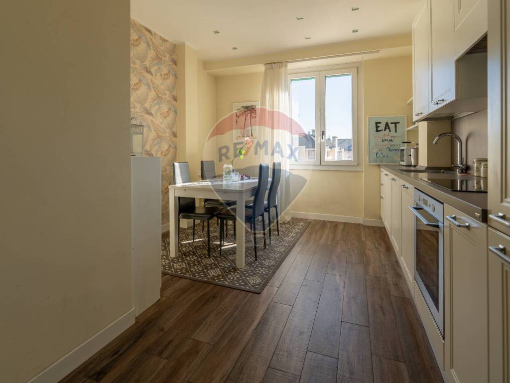 appartamento in vendita a Milano in zona Maggiolina