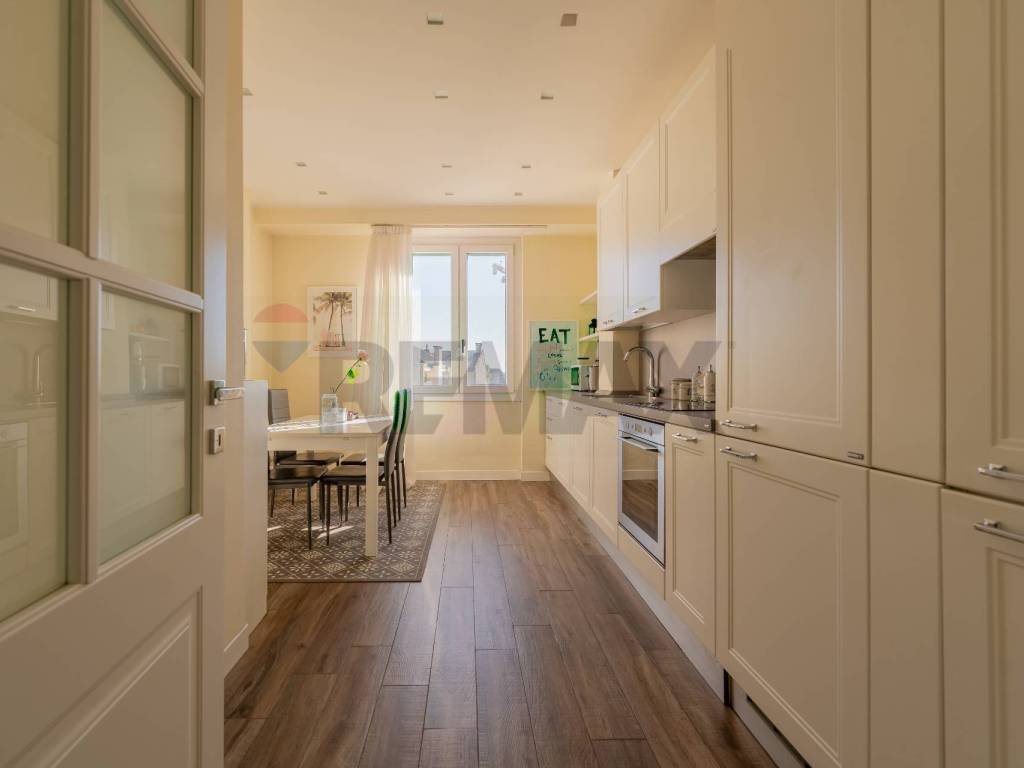 appartamento in vendita a Milano in zona Maggiolina