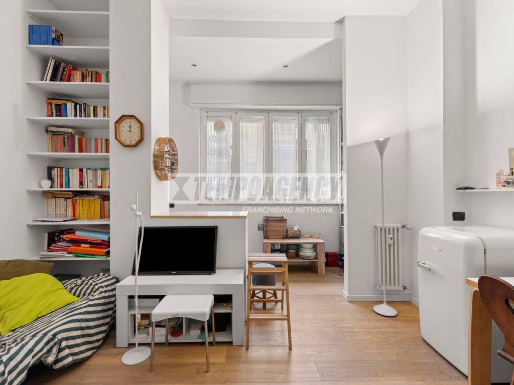 appartamento in vendita a Milano in zona Lambrate