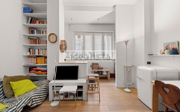 appartamento in vendita a Milano in zona Lambrate