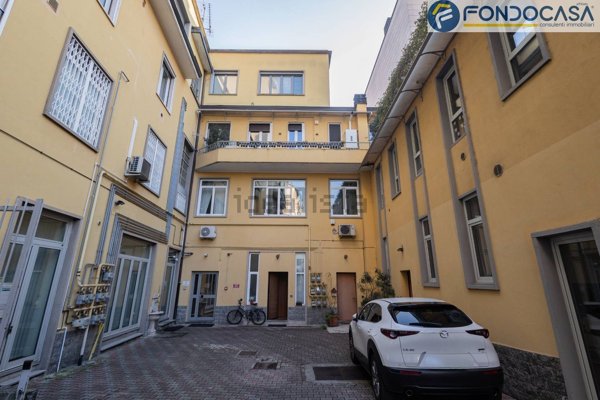 appartamento in vendita a Milano in zona Stadera