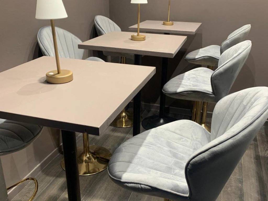 negozio in vendita a Milano in zona Guastalla