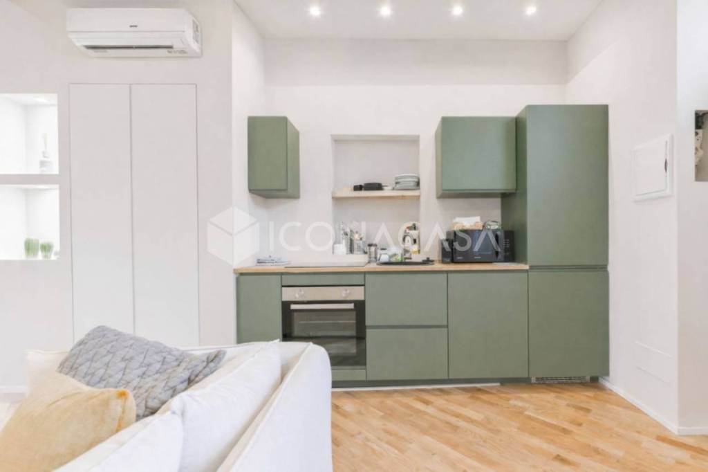 appartamento in vendita a Milano in zona Casoretto