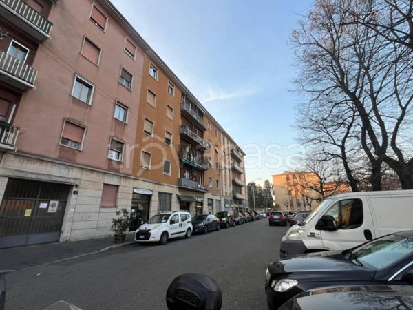 appartamento in vendita a Milano in zona Dergano