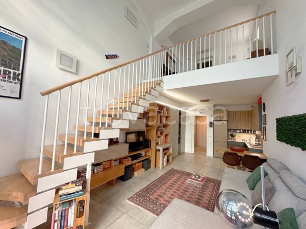 appartamento in vendita a Milano in zona Loreto