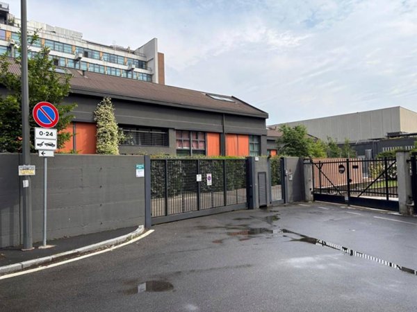 appartamento in vendita a Milano in zona Turro