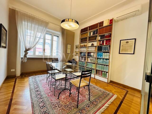 appartamento in vendita a Milano in zona Porta Romana