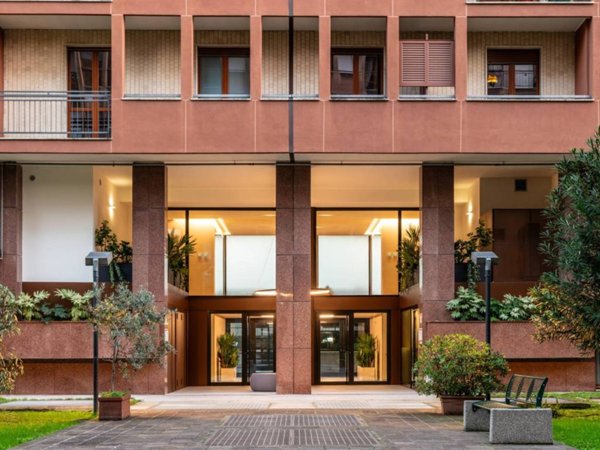 appartamento in vendita a Milano in zona Solari