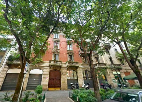 appartamento in vendita a Milano in zona Isola